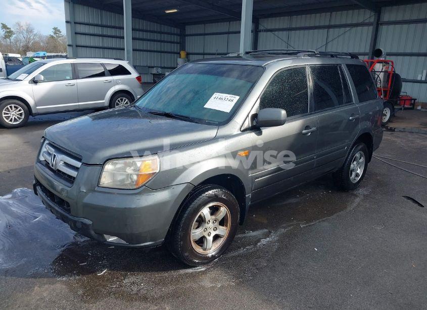 Photo 2 of 2007 Honda Pilot EX-L (VIN 5FNYF18547B000926)