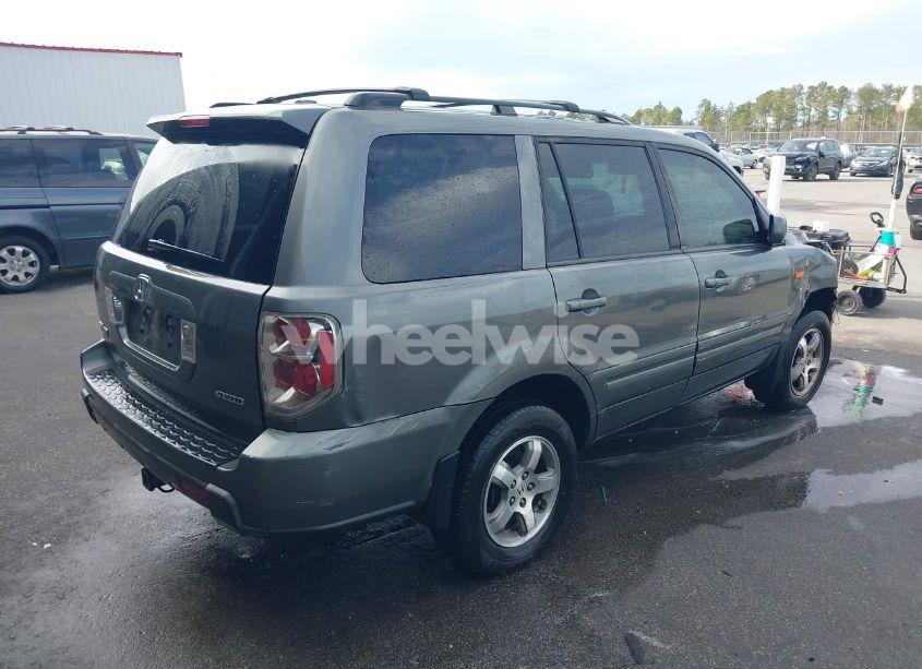 Photo 4 of 2007 Honda Pilot EX-L (VIN 5FNYF18547B000926)