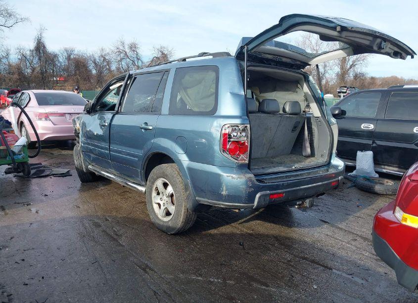 Photo 3 of 2007 Honda Pilot EX-L (VIN 5FNYF18547B013756)