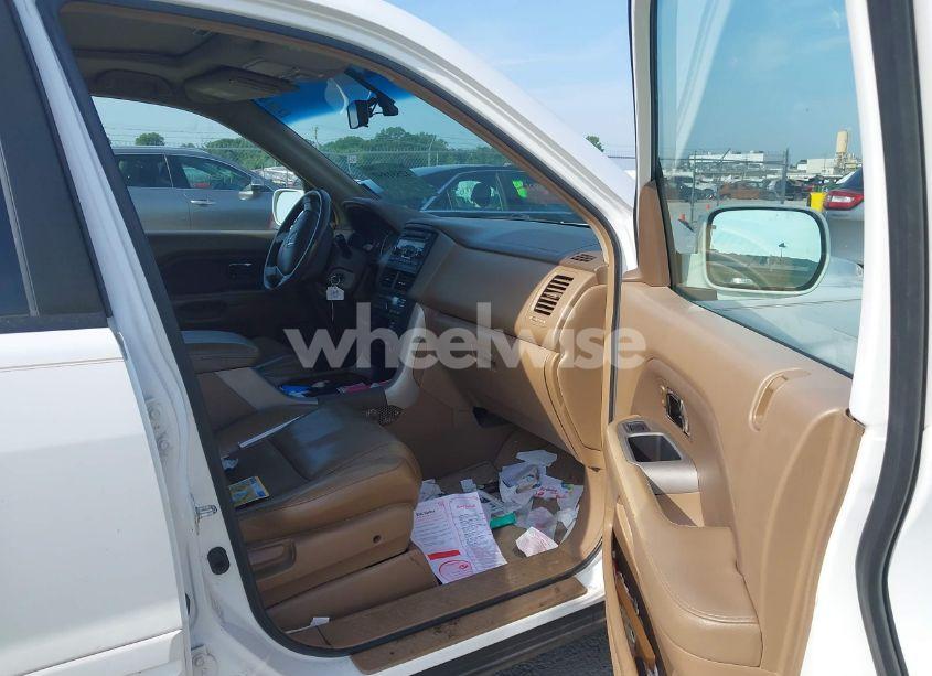 Photo 5 of 2007 Honda Pilot EXL (VIN 5FNYF18547B015099)