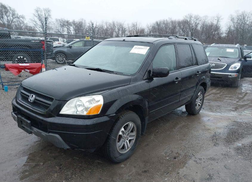 Photo 2 of 2005 Honda Pilot EXL (VIN 5FNYF18555B034127)
