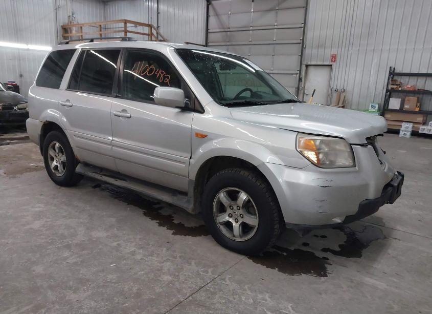 2007 Honda Pilot EX-L (VIN 5FNYF18557B005696) main photo
