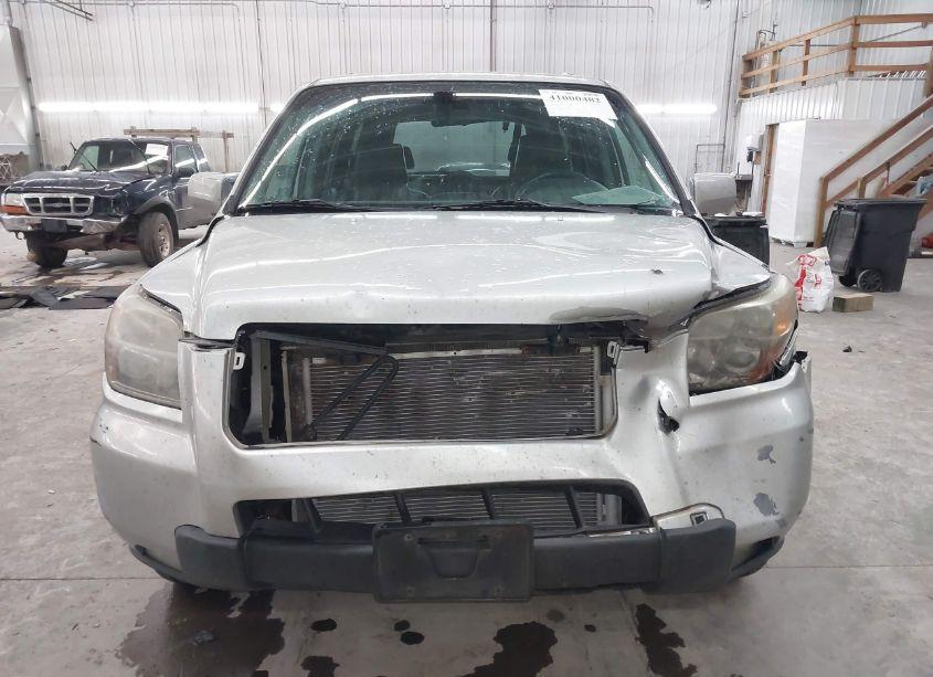 Photo 12 of 2007 Honda Pilot EX-L (VIN 5FNYF18557B005696)