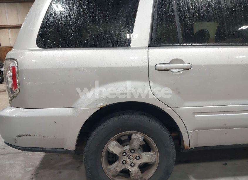 Photo 12 of 2008 Honda Pilot EX-L (VIN 5FNYF18558B048338)