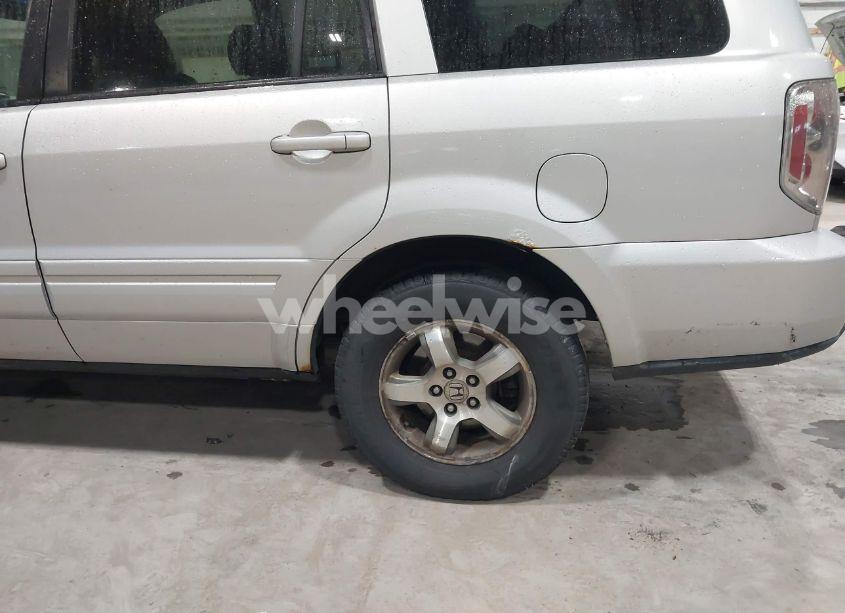 Photo 13 of 2008 Honda Pilot EX-L (VIN 5FNYF18558B048338)