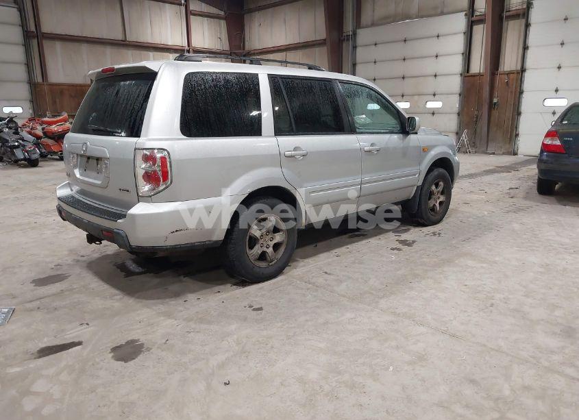 Photo 4 of 2008 Honda Pilot EX-L (VIN 5FNYF18558B048338)