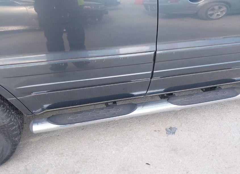 Photo 6 of 2005 Honda Pilot EX-L (VIN 5FNYF18565B004439)