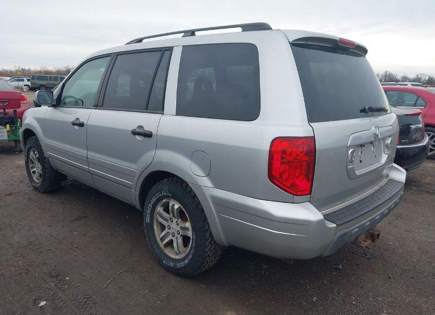 Photo 3 of 2005 Honda Pilot EX-L (VIN 5FNYF18565B034881)