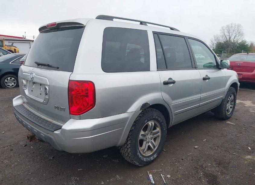 Photo 4 of 2005 Honda Pilot EX-L (VIN 5FNYF18565B034881)