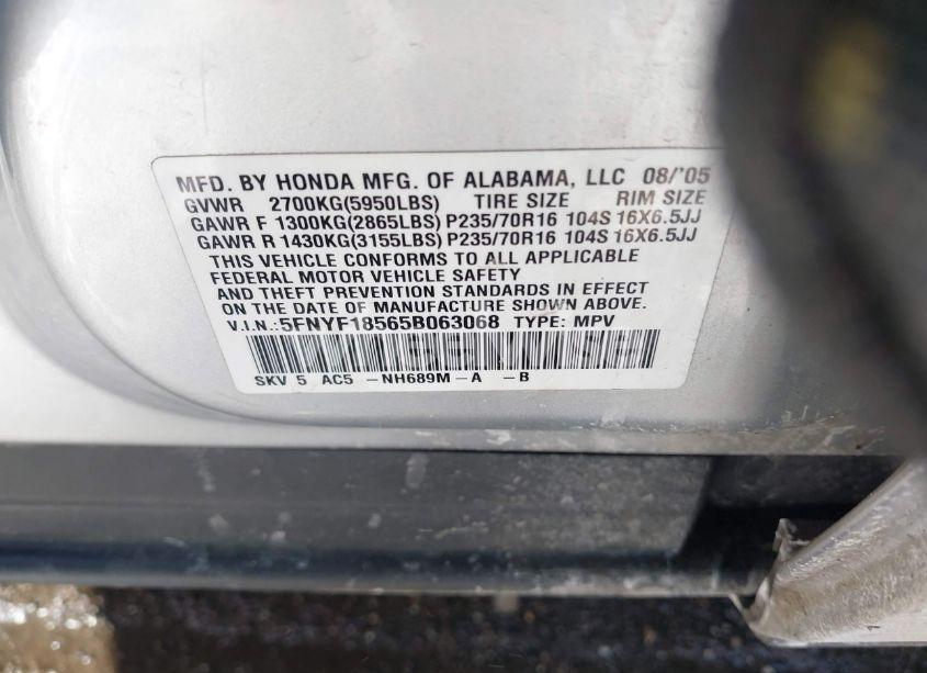 Photo 9 of 2005 Honda Pilot EX-L (VIN 5FNYF18565B063068)