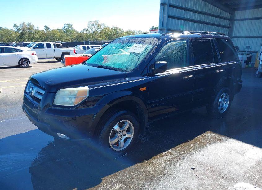 Photo 2 of 2006 Honda Pilot EX-L (VIN 5FNYF18566B002093)