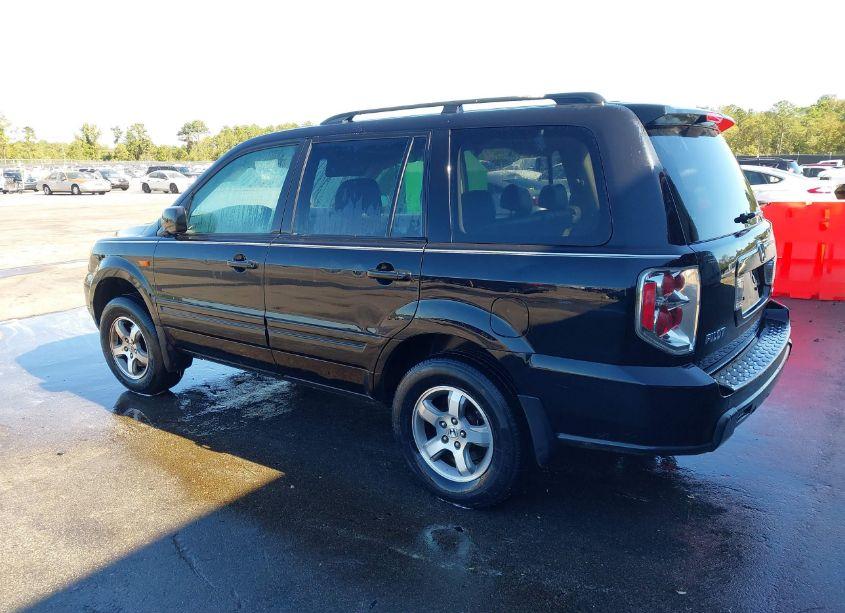 Photo 3 of 2006 Honda Pilot EX-L (VIN 5FNYF18566B002093)