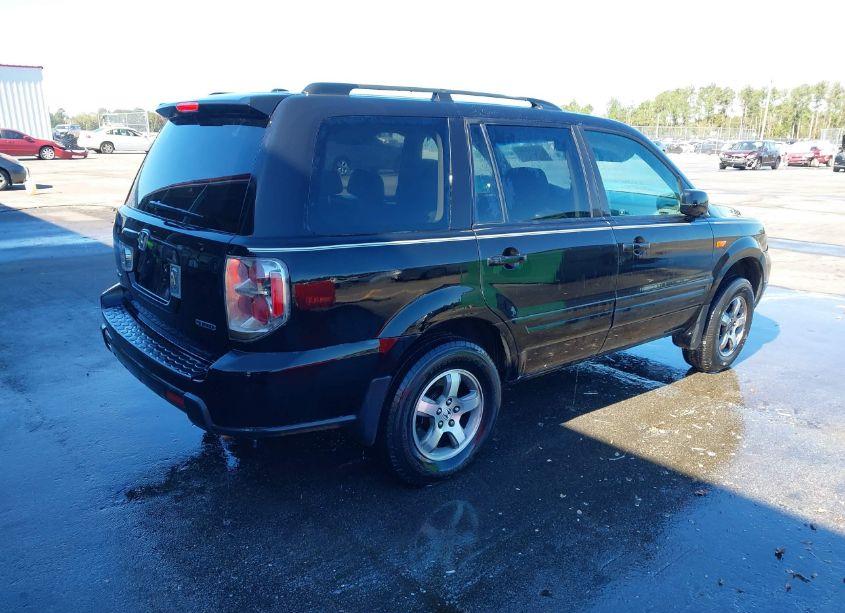 Photo 4 of 2006 Honda Pilot EX-L (VIN 5FNYF18566B002093)