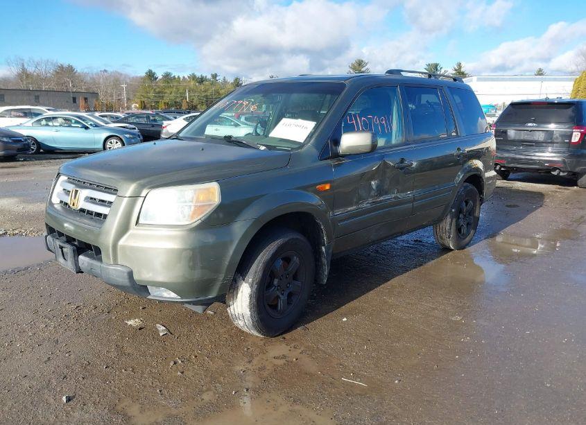 Photo 2 of 2006 Honda Pilot EX-L (VIN 5FNYF18566B029522)