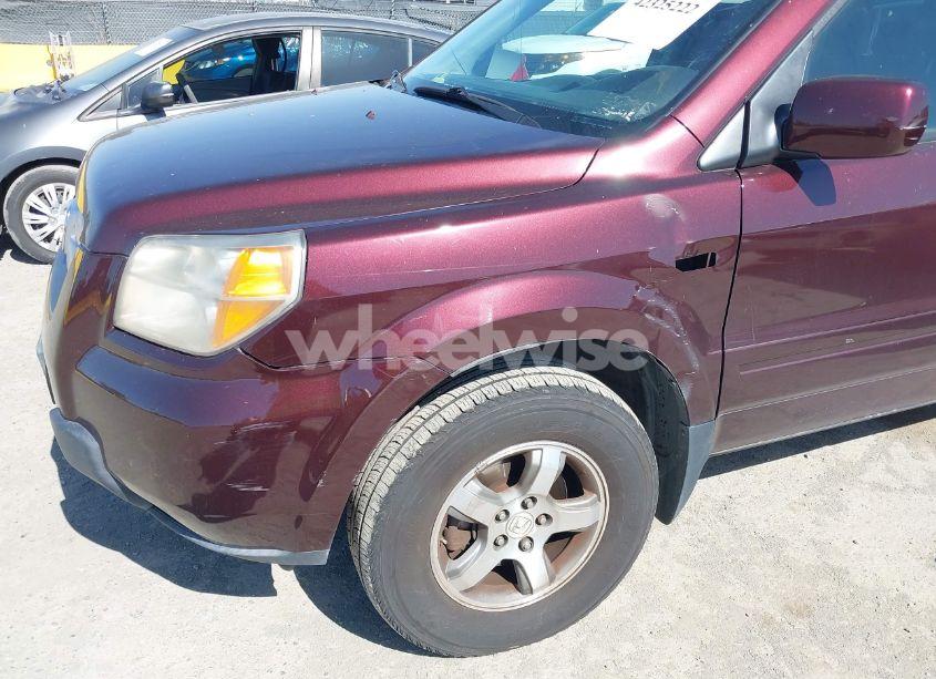 Photo 6 of 2007 Honda Pilot EX-L (VIN 5FNYF18567B011233)