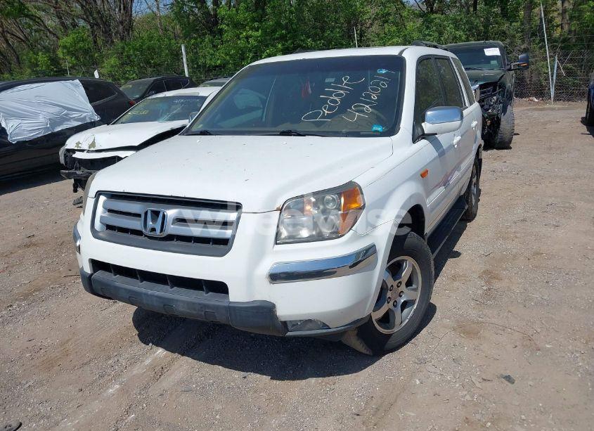 Photo 2 of 2007 Honda Pilot EX-L (VIN 5FNYF18567B032406)