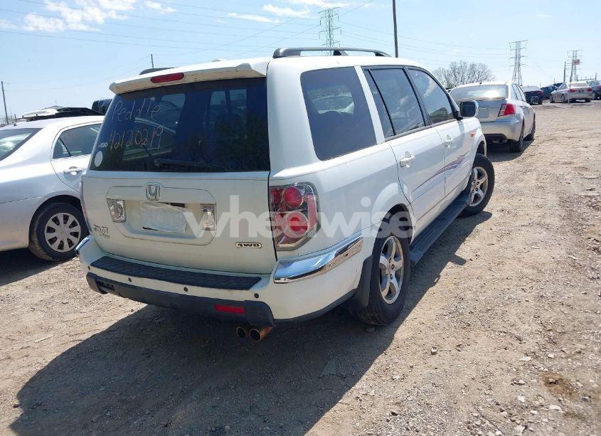 Photo 4 of 2007 Honda Pilot EX-L (VIN 5FNYF18567B032406)