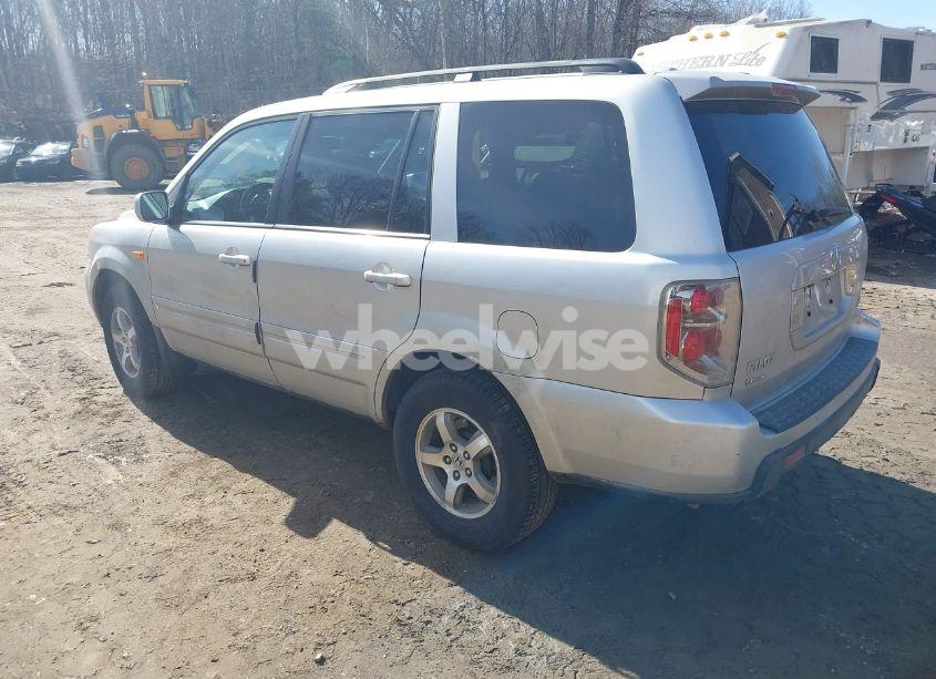 Photo 3 of 2008 Honda Pilot EX-L (VIN 5FNYF18568B027479)
