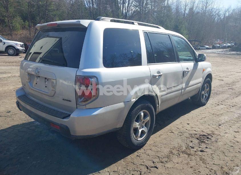Photo 4 of 2008 Honda Pilot EX-L (VIN 5FNYF18568B027479)