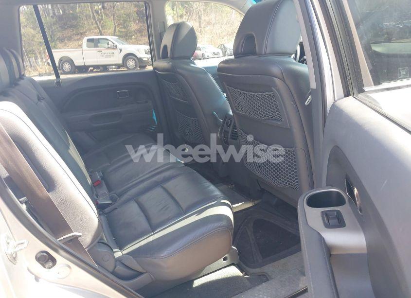 Photo 8 of 2008 Honda Pilot EX-L (VIN 5FNYF18568B027479)