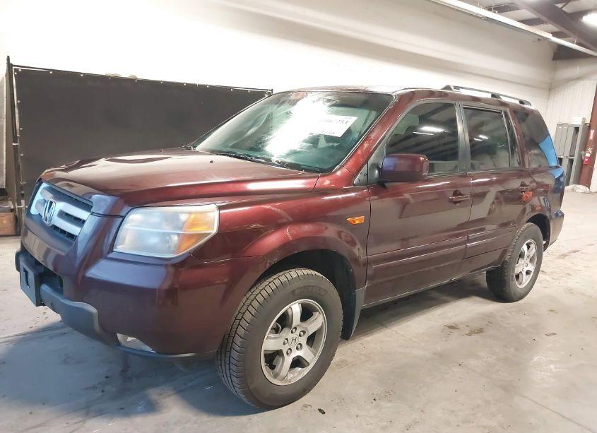 Photo 2 of 2008 Honda Pilot EX-L (VIN 5FNYF18568B041799)