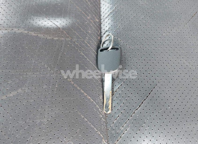 Photo 11 of 2004 Honda Pilot EX-L (VIN 5FNYF18574B008241)