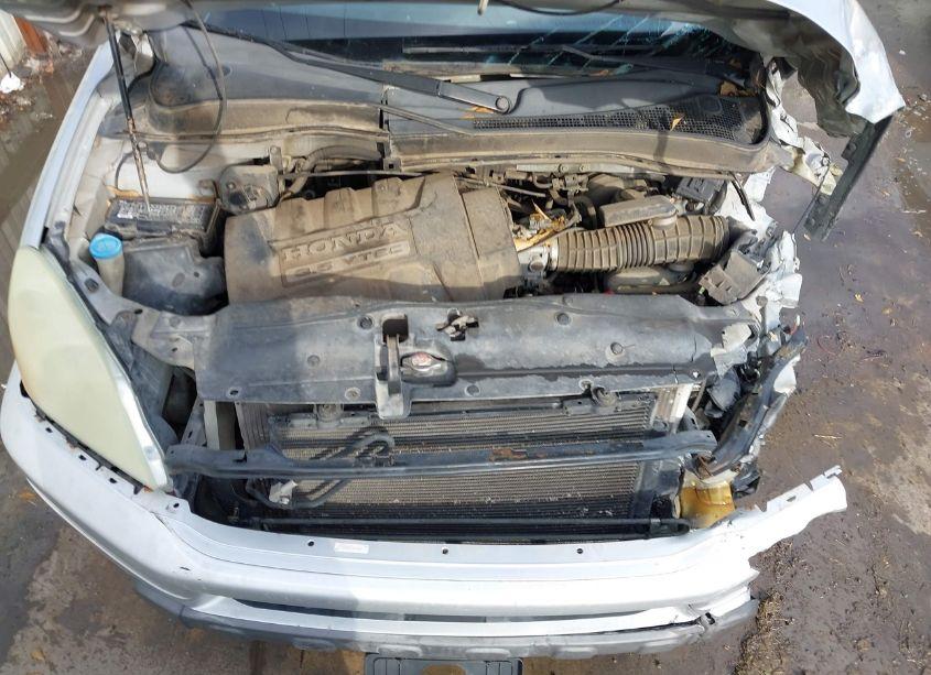 Photo 10 of 2005 Honda Pilot EX-L (VIN 5FNYF18575B009679)