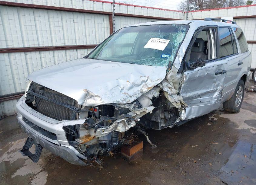 Photo 2 of 2005 Honda Pilot EX-L (VIN 5FNYF18575B009679)