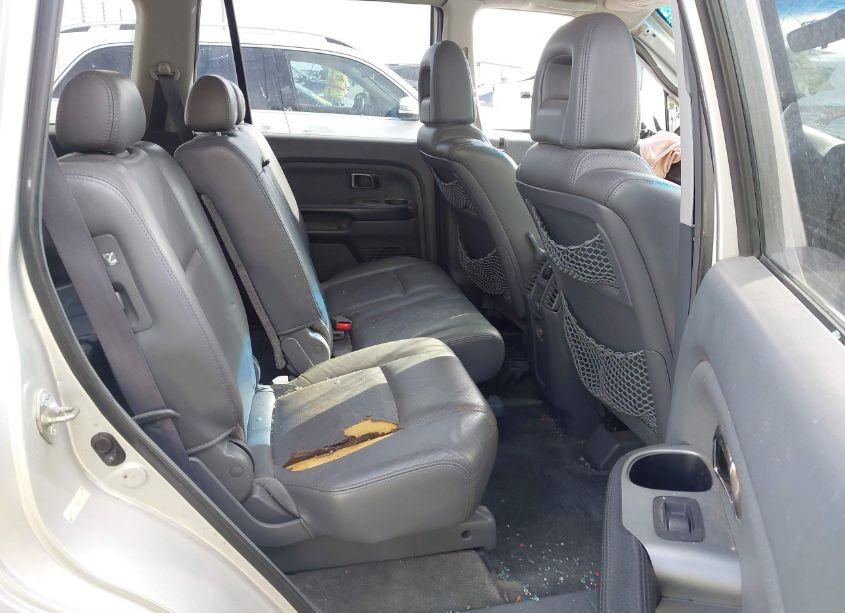 Photo 8 of 2005 Honda Pilot EX-L (VIN 5FNYF18575B009679)