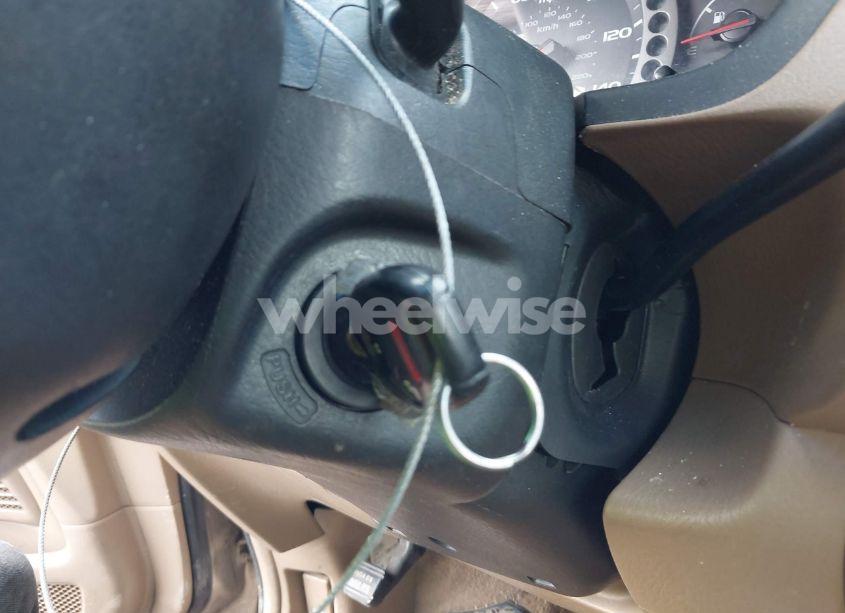 Photo 11 of 2005 Honda Pilot EX-L (VIN 5FNYF18575B018088)