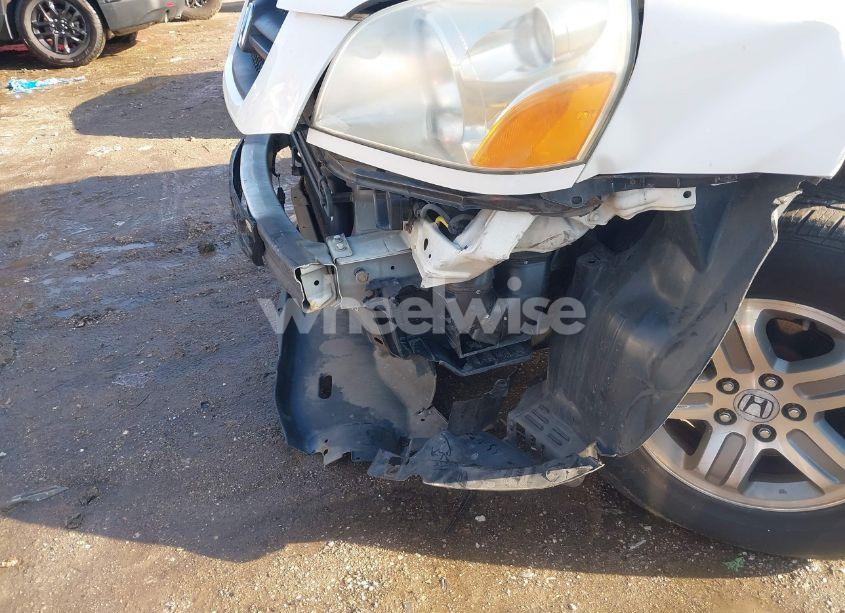 Photo 17 of 2005 Honda Pilot EX-L (VIN 5FNYF18575B043377)