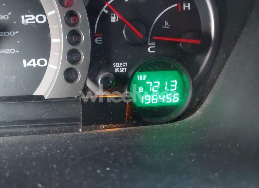 Photo 15 of 2005 Honda Pilot EX-L (VIN 5FNYF18575B068442)