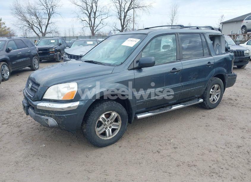 Photo 2 of 2005 Honda Pilot EX-L (VIN 5FNYF18575B068442)