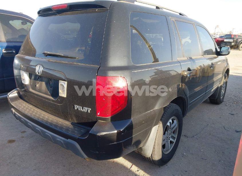 Photo 4 of 2005 Honda Pilot EX-L (VIN 5FNYF18585B012638)
