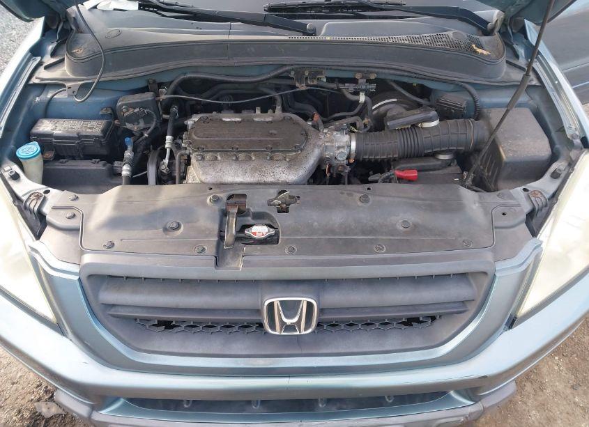 Photo 10 of 2005 Honda Pilot EX-L (VIN 5FNYF18585B045428)
