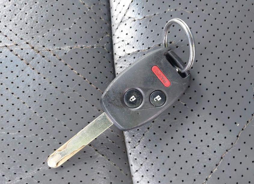 Photo 11 of 2005 Honda Pilot EX-L (VIN 5FNYF18585B045428)