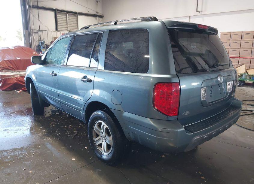 Photo 3 of 2005 Honda Pilot EX-L (VIN 5FNYF18585B048068)