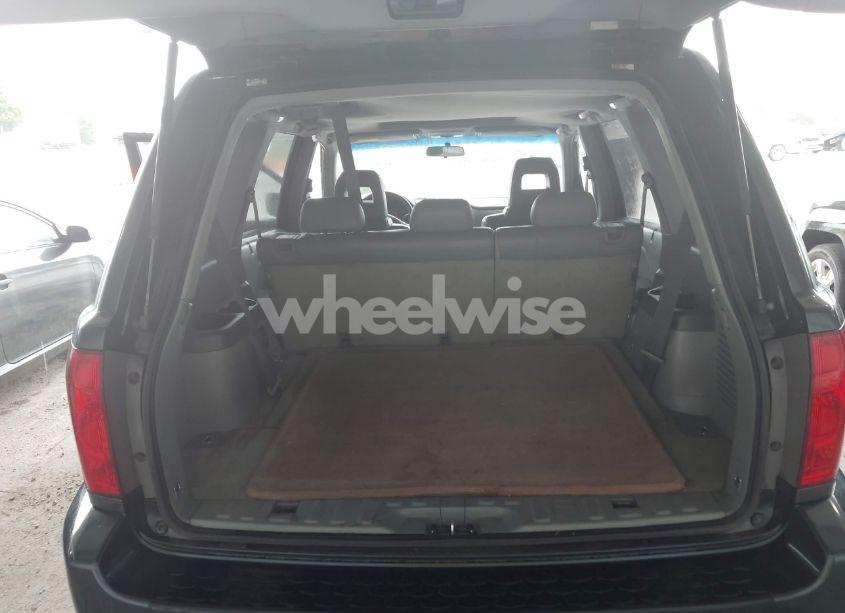 Photo 12 of 2005 Honda Pilot EX-L (VIN 5FNYF18585B055263)