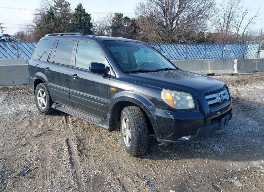 2006 Honda Pilot EX-L (VIN 5FNYF18586B017405) main photo