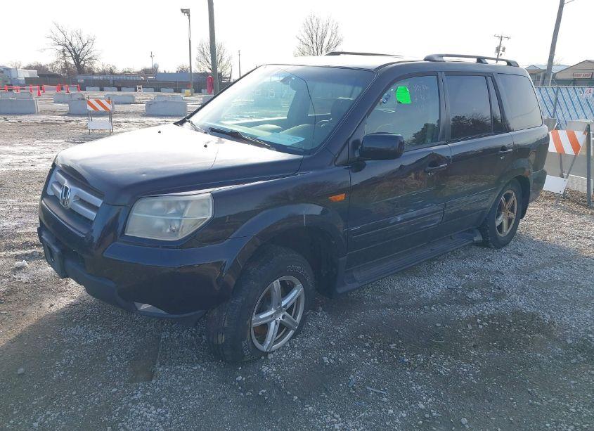 Photo 2 of 2006 Honda Pilot EX-L (VIN 5FNYF18586B017405)