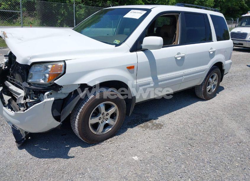 Photo 2 of 2007 Honda Pilot EX-L (VIN 5FNYF18587B000332)