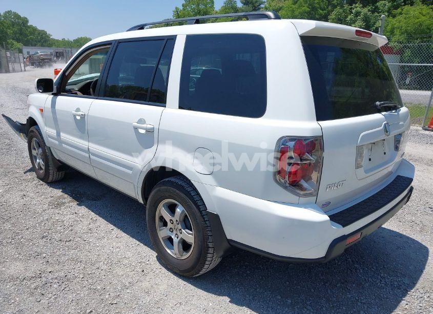 Photo 3 of 2007 Honda Pilot EX-L (VIN 5FNYF18587B000332)