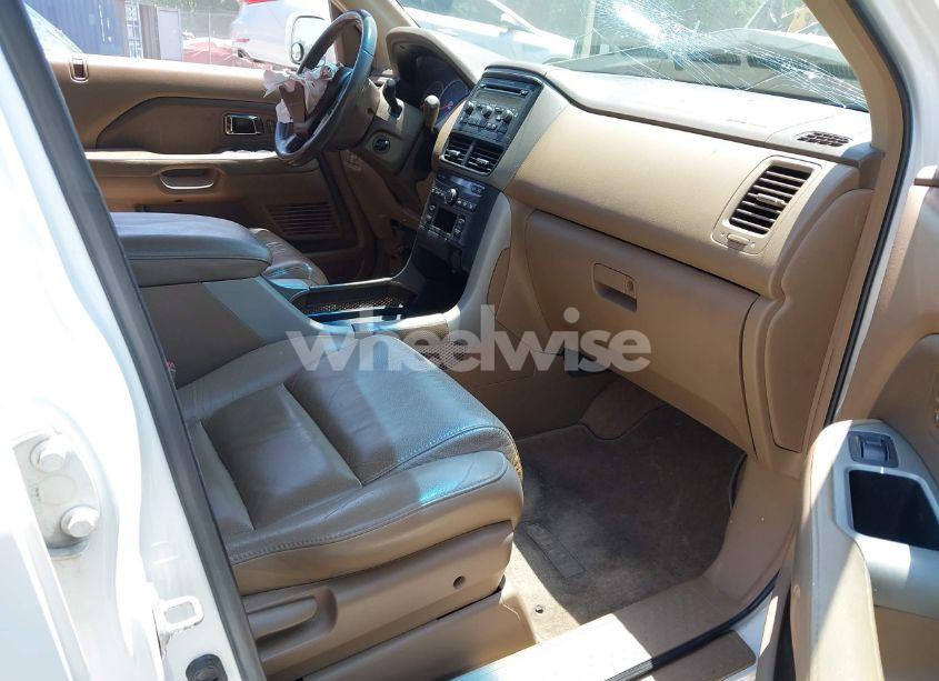 Photo 5 of 2007 Honda Pilot EX-L (VIN 5FNYF18587B000332)