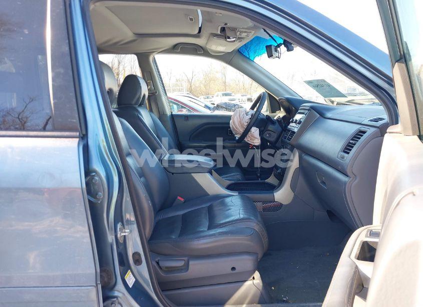 Photo 5 of 2007 Honda Pilot EX-L (VIN 5FNYF18587B013744)