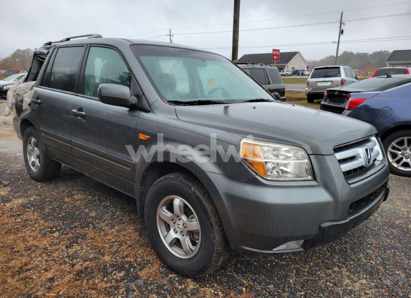 2008 Honda Pilot (VIN 5FNYF18588B032585) main photo