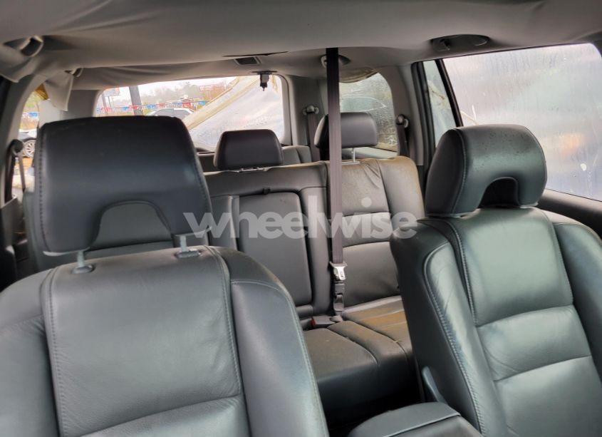 Photo 8 of 2008 Honda Pilot (VIN 5FNYF18588B032585)