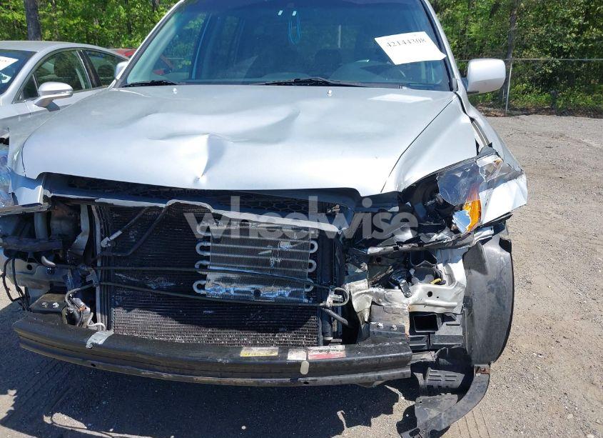 Photo 10 of 2005 Honda Pilot EX-L (VIN 5FNYF18595B009702)