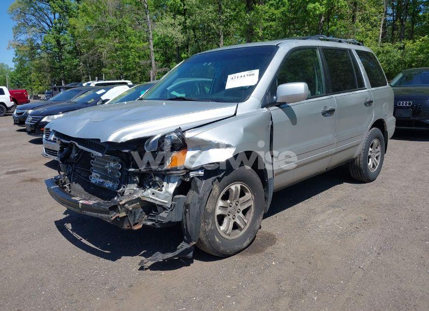 Photo 2 of 2005 Honda Pilot EX-L (VIN 5FNYF18595B009702)