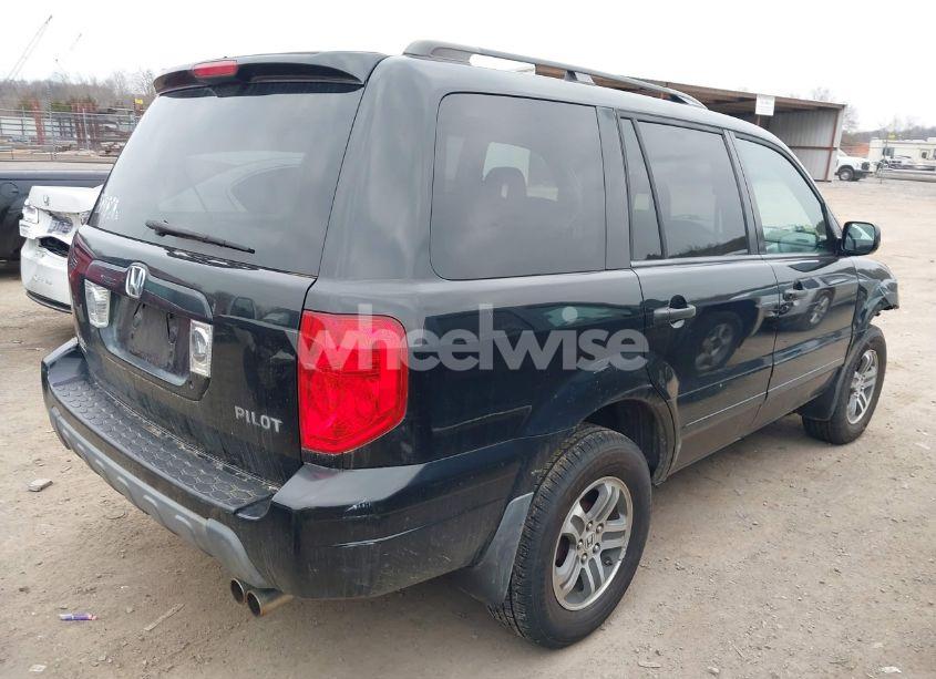 Photo 4 of 2005 Honda Pilot EX-L (VIN 5FNYF18595B040965)