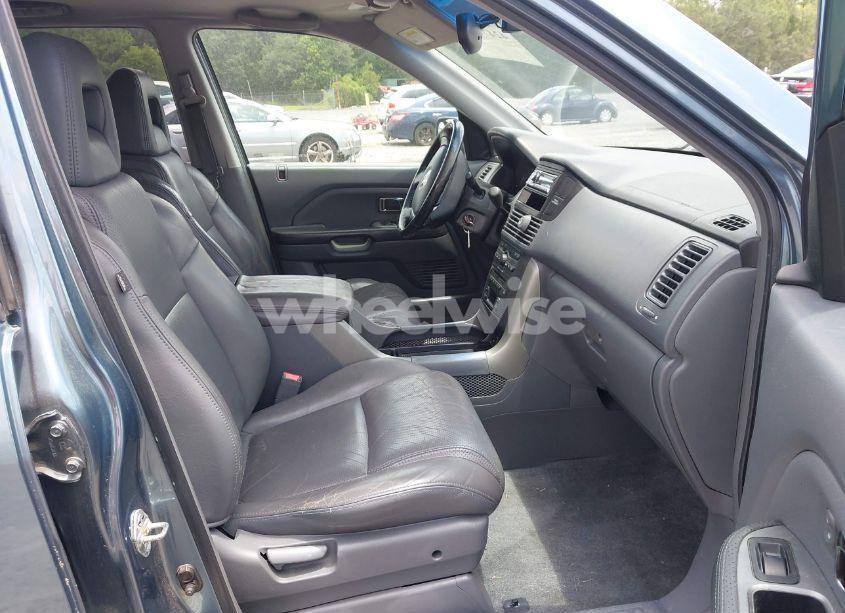 Photo 5 of 2005 Honda Pilot EX-L (VIN 5FNYF18595B050248)